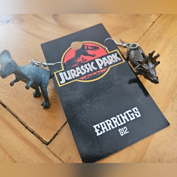 Dinosaur Earrings (Jurassic Park) - Picture 4 of 5